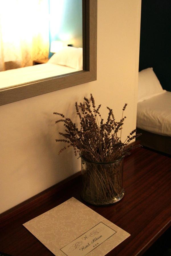 Hotel Albion Ajaccio  Zewnętrze zdjęcie