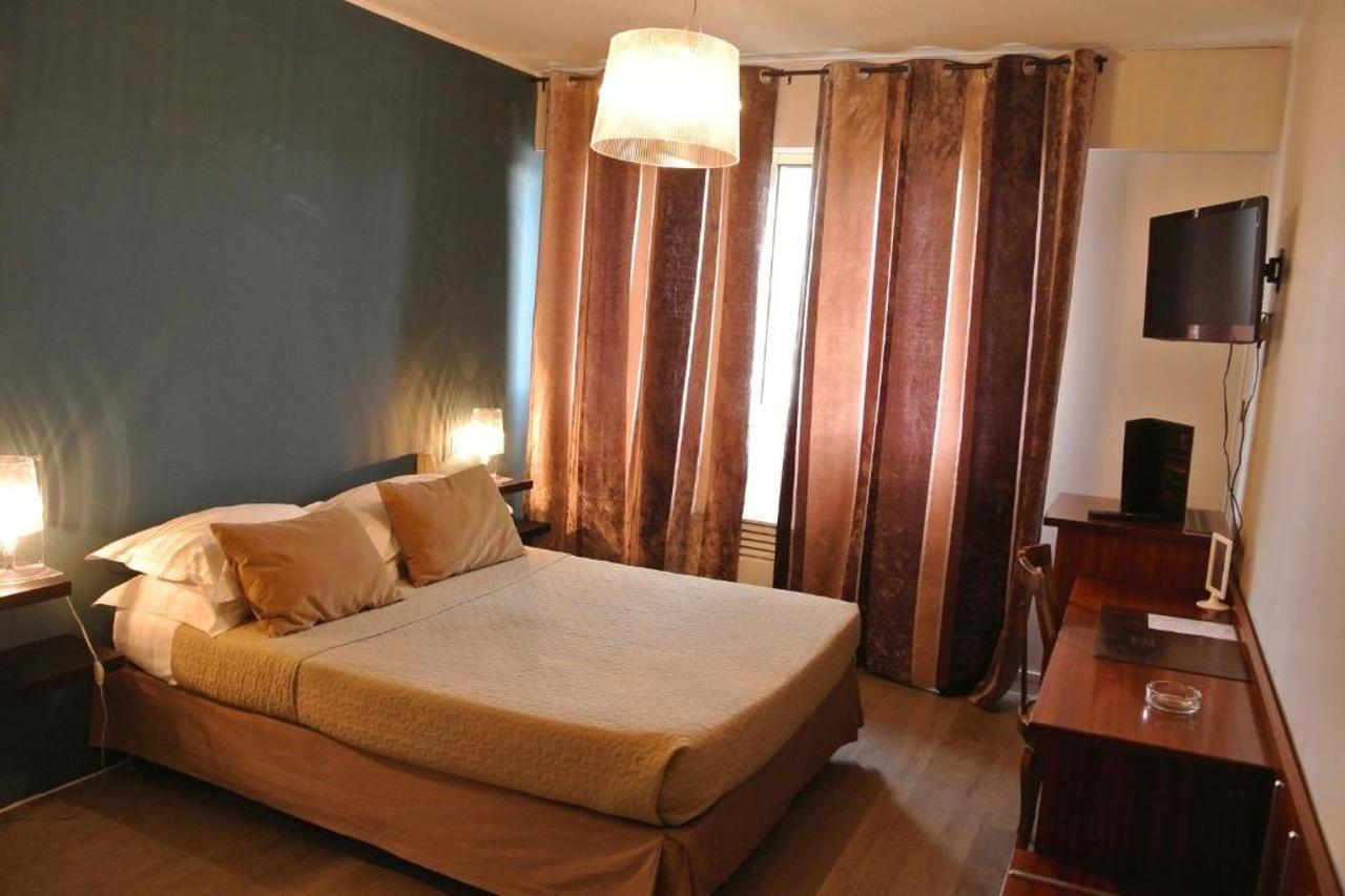 Hotel Albion Ajaccio  Zewnętrze zdjęcie